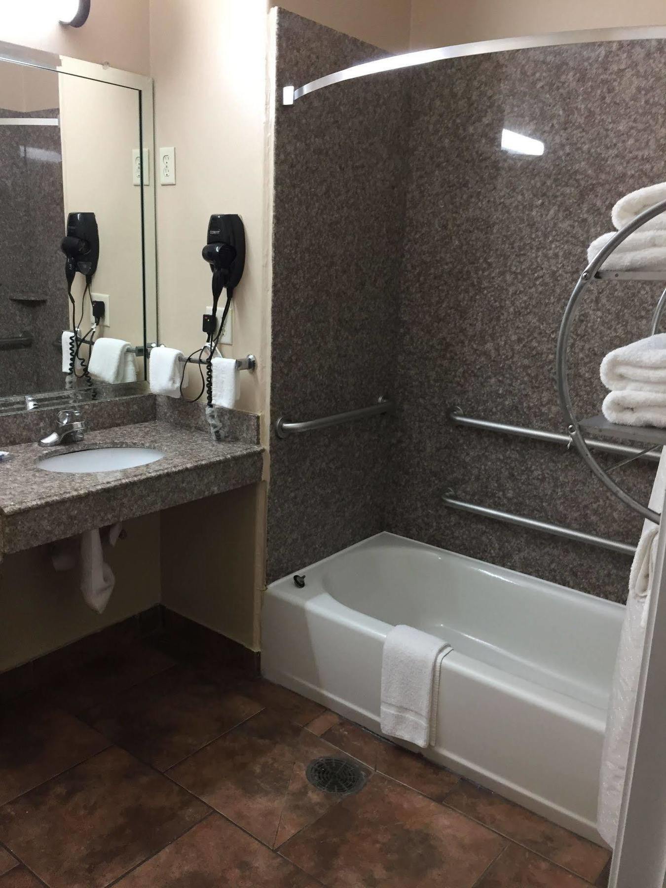 Scottish Inns & Suites Timber Creek, Houston, Tx Barker ภายนอก รูปภาพ