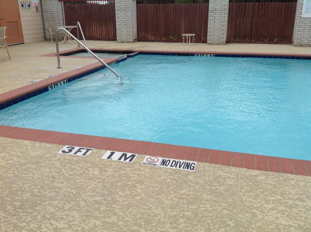 Scottish Inns & Suites Timber Creek, Houston, Tx Barker ภายนอก รูปภาพ